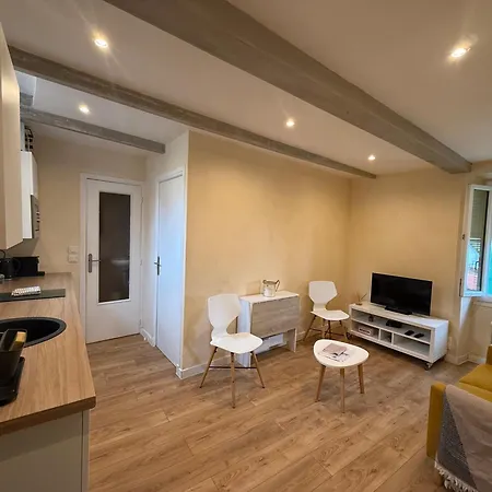 Sejour Authentique Avec Vue A 멍똥