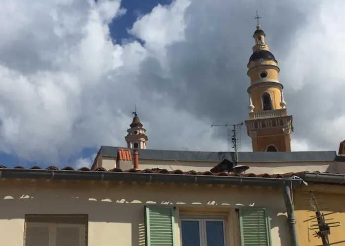 Sejour Authentique Avec Vue A Apartment Menton